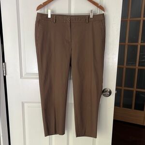 Talbots “signature” cotton Brown Capris  size 12
